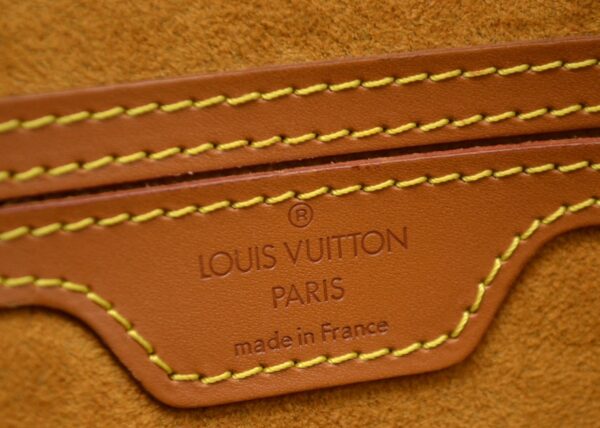 11540125 7 Louis Vuitton Mabillon Rucksack Epi