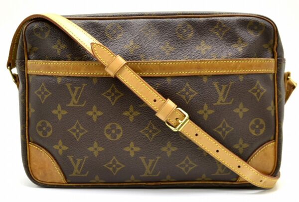 11540163 Louis Vuitton Trocadero 27 Shoulder Bag Monogram Brown