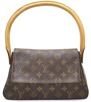 11540252 Gucci GG Marmont Quilted Leather Small Black Shoulder Bag