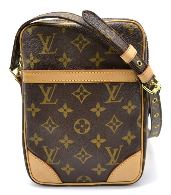 11540287 Louis Vuitton Danube Shoulder Bag Monogram Brown