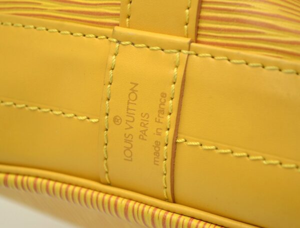 11540800 7 Louis Vuitton Noe Shoulder Bag Epi Yellow