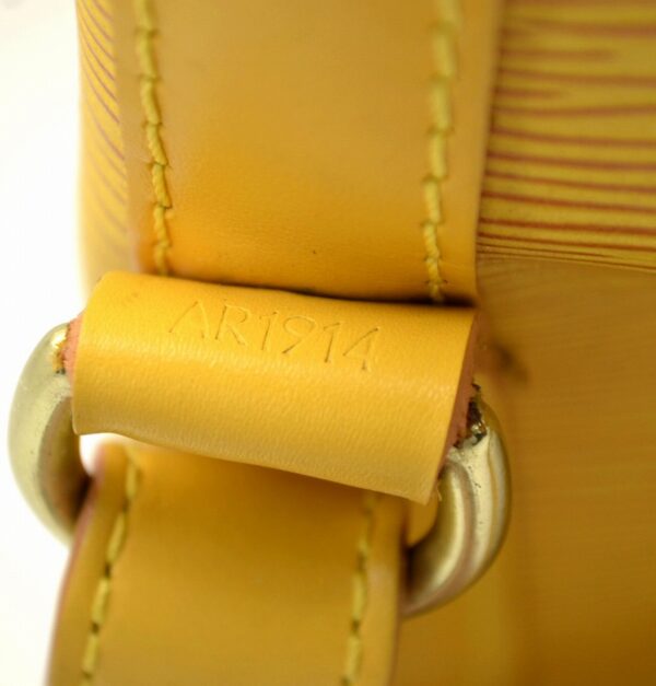 11540800 8 Louis Vuitton Noe Shoulder Bag Epi Yellow