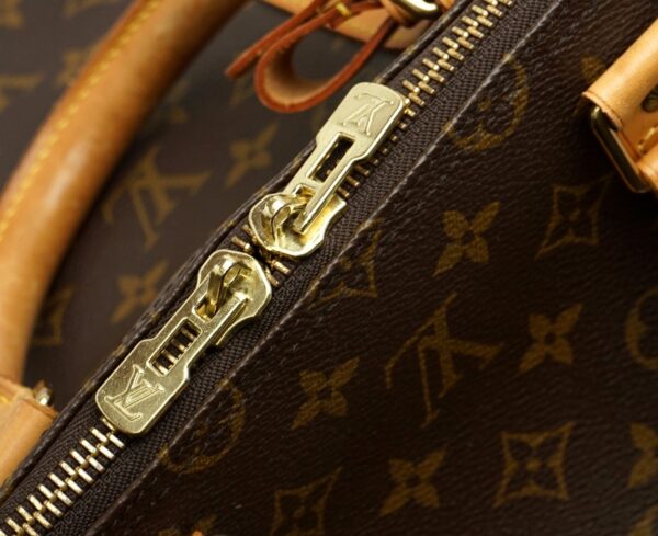 11540834 6 Louis Vuitton Keepall 55 Bag Monogram Brown