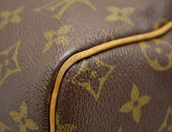 11541104 2 Louis Vuitton Speedy 30 Handbag Monogram Brown