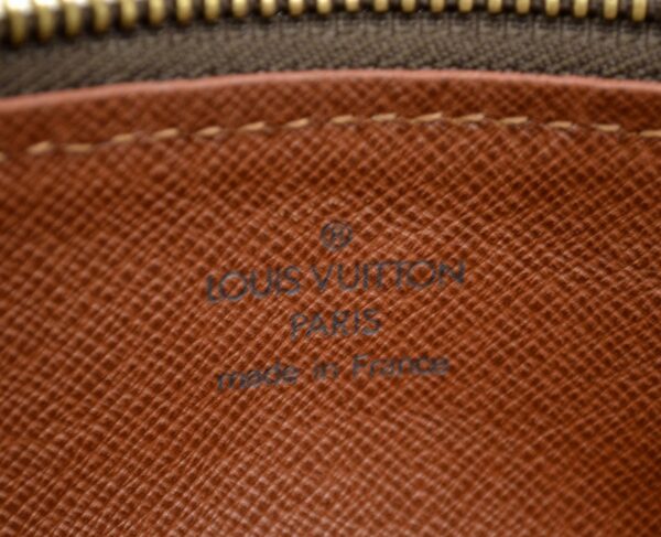 11541105 7 Louis Vuitton Papillon 26 Handbag Monogram Brown