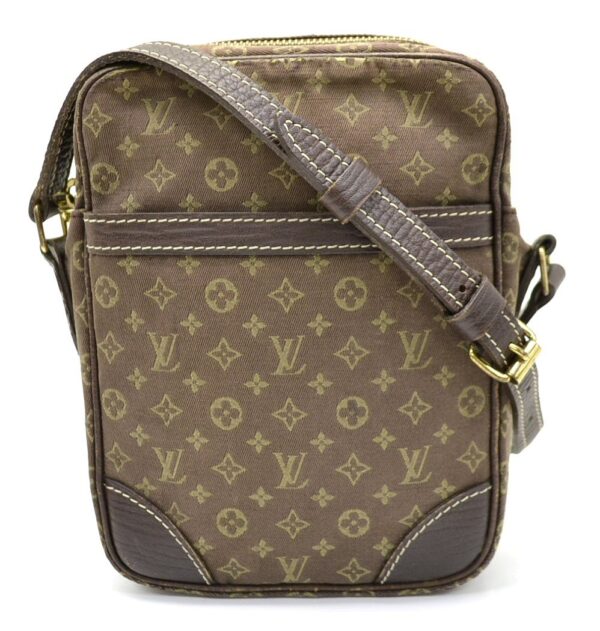 11541206 Louis Vuitton Danube Shoulder Bag Monogram Ebene Brown