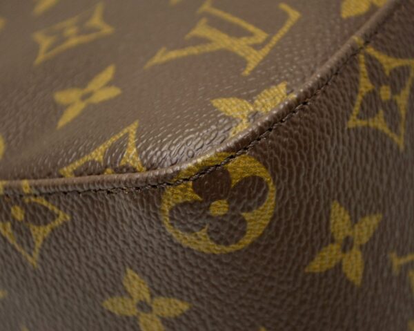 11541249 2 Louis Vuitton Looping MM Shoulder Bag Monogram Brown