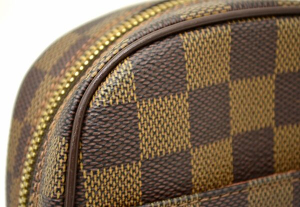 11541292 8 Louis Vuitton Pochette Ganju Body Bag Damier Brown