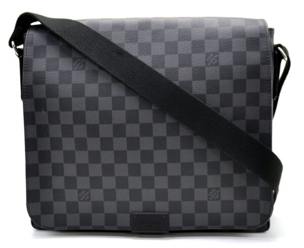 11550741 Louis Vuitton District MM Shoulder Bag Damier Graphite Black