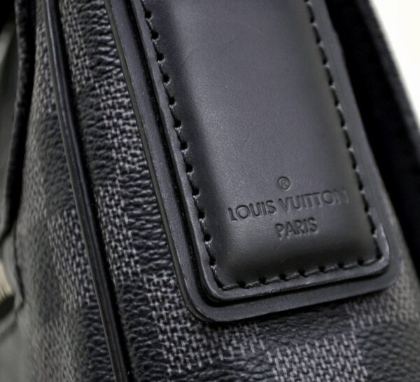 11550741 6 Louis Vuitton District MM Shoulder Bag Damier Graphite Black