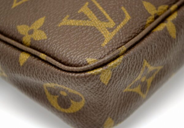 11550884 2 Louis Vuitton Pochette Accessory Pouch Monogram Brown