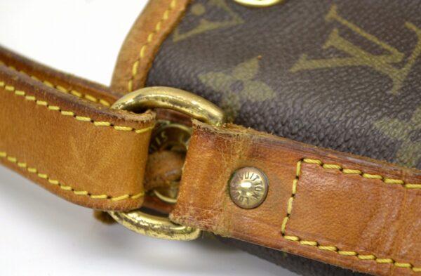 11551057 7 Louis Vuitton Noe Shoulder Bag Monogram Brown