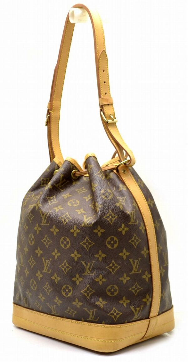 11560366 1 Louis Vuitton Noe Shoulder Bag Monogram Brown