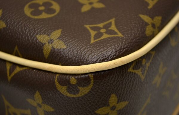 11560489 2 Louis Vuitton Hudson GM Shoulder Bag Monogram Brown