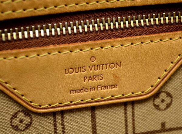 11560521 8 Louis Vuitton Neverfull MM Tote Bag Monogram Brown