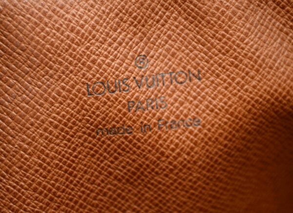 11561265 7 Louis Vuitton Danube Shoulder Bag Monogram Brown