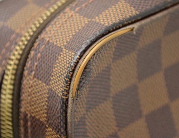 11561400 6 Louis Vuitton Olaf PM Shoulder Bag Damier Brown