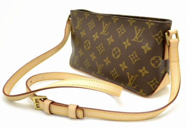 11570189 1 Louis Vuitton Trotter Shoulder Bag Monogram Brown