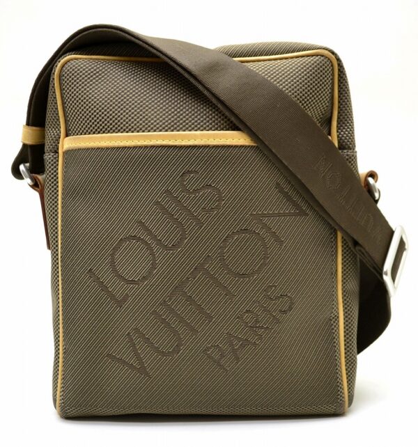 11570513 Louis Vuitton Citadin Shoulder Bag Damiergeant Khaki