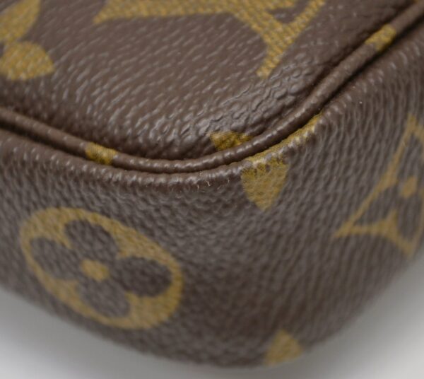 11570818 2 Louis Vuitton Pochette Accessory Pouch Monogram Brown