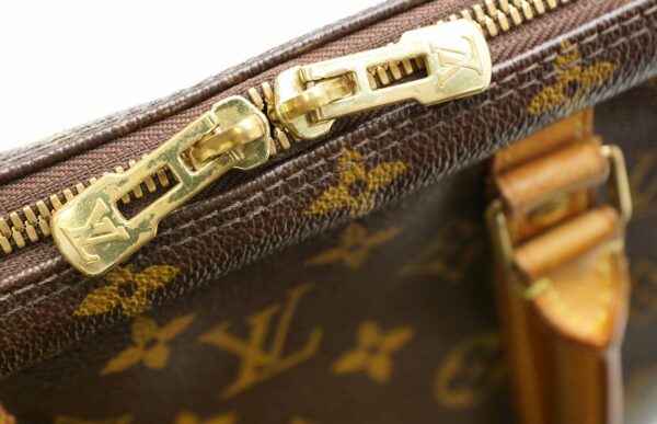 11570925 5 Louis Vuitton Porte de Cumin Voyage Briefcase Monogram Brown