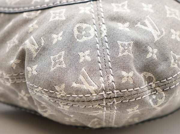 11571157 2 Louis Vuitton Manon PM Shoulder Bag Monogram Gray