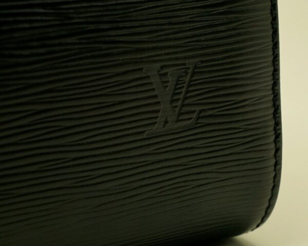 11571200 8 Louis Vuitton Speedy 25 Mini Bag Epi Black