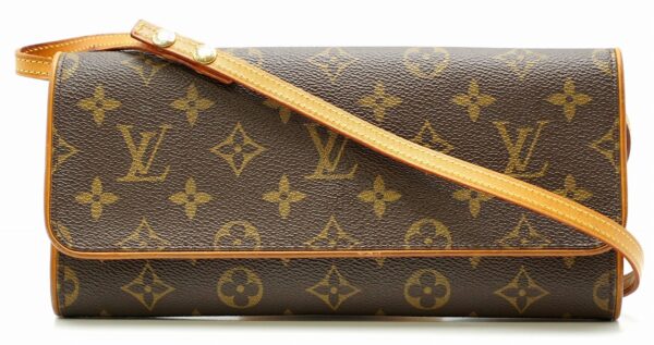 11571466 Louis Vuitton Twin GM Shoulder Bag Monogram Brown