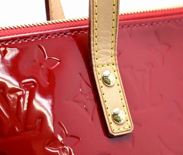 11580252 5 Louis Vuitton Bellevue PM Tote Bag Vernis Red