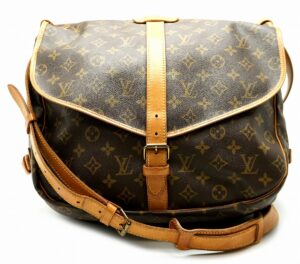 11580603 Louis Vuitton Monogram Speedy 40 Handbag Brown