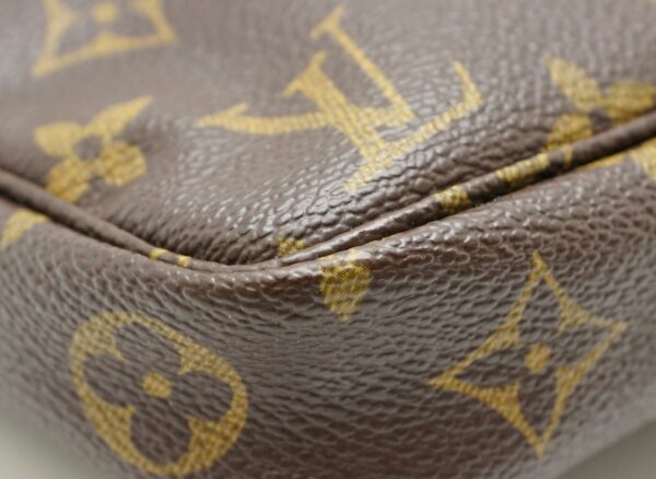 11580640 2 Louis Vuitton Pochette Accessory Pouch Monogram Brown