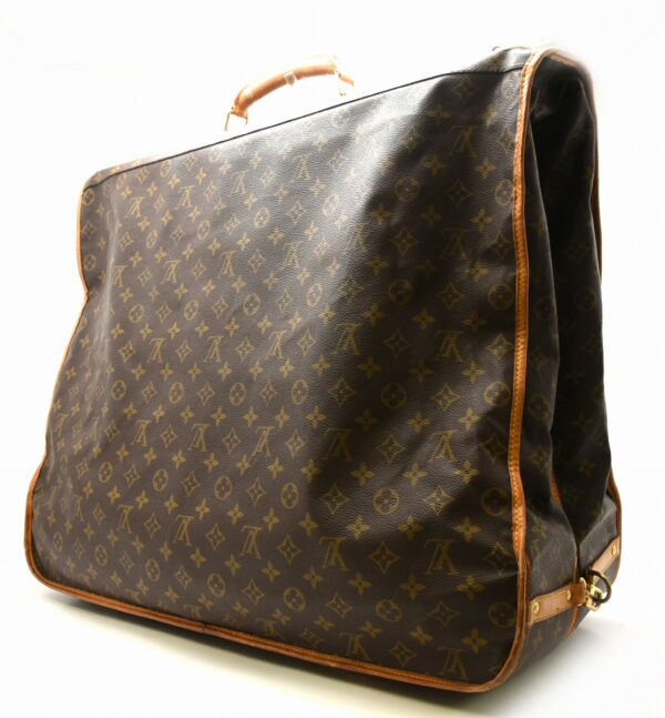 11580959 1 Louis Vuitton Portable Cinq Cintre Garment Bag Monogram Brown