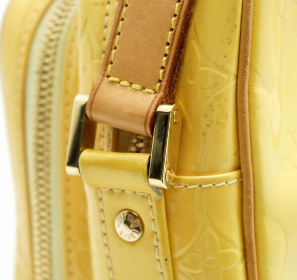 11581163 5 Louis Vuitton Worcester Crossbody Bag Vernis Yellow