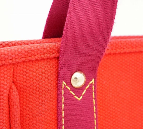 11581176 5 Louis Vuitton Hippo PM Handbag Antigua Red