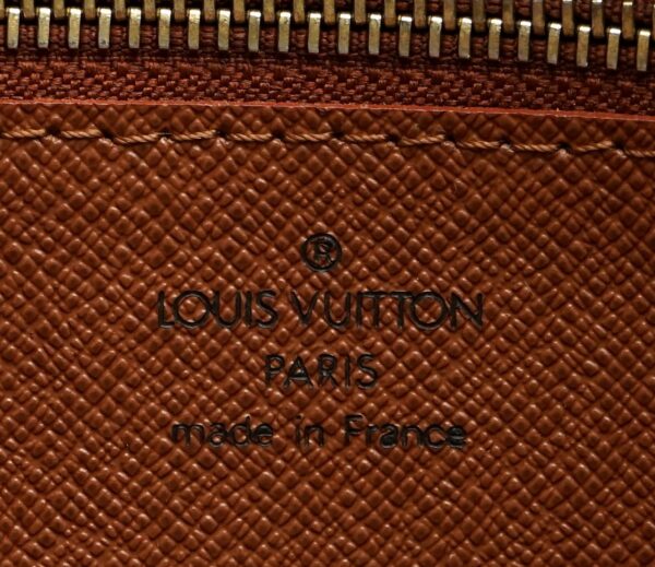 11590594 8 Louis Vuitton Trocadero 27 Shoulder Bag Monogram Brown