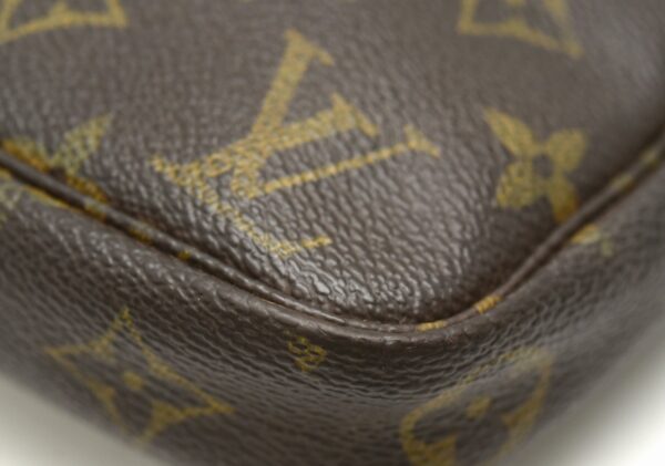 11590734 2 Louis Vuitton Pochette Accessory Pouch Monogram Brown