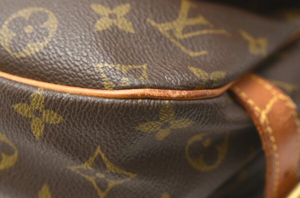 11590765 2 Louis Vuitton Saumur 30 Shoulder Bag Monogram Brown