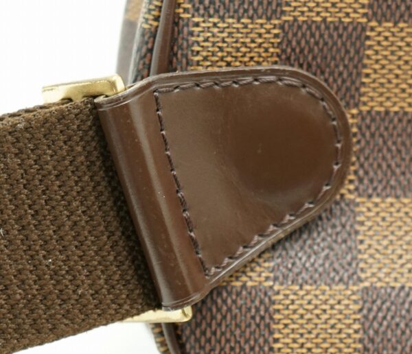 11590836 5 Louis Vuitton Pochette Ganju Body Bag Damier Brown