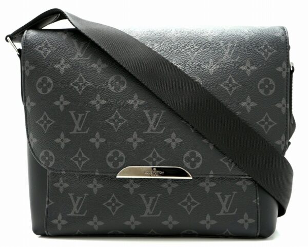 11591518 Louis Vuitton Messenger Explorer PM Shoulder Bag Monogram Eclipse Black