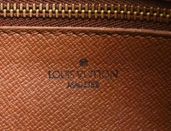 11600290 8 Louis Vuitton Trocadero 30 Shoulder Bag Monogram Brown