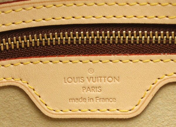 11600443 8 Louis Vuitton Looping GM Shoulder Bag Monogram Brown