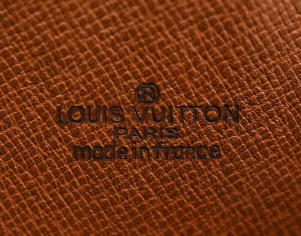 11600469 8 Louis Vuitton Saint Cloud Shoulder Bag Monogram Brown