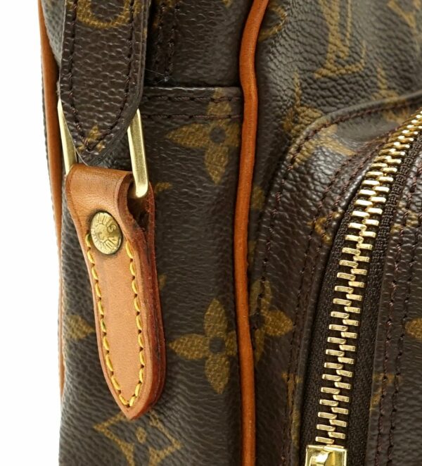 11600569 5 Louis Vuitton Amazon Shoulder Bag Monogram Brown