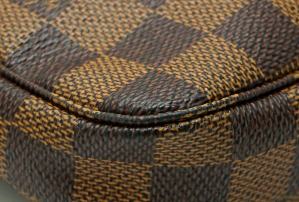 11600804 2 Louis Vuitton Accessoire Mini Pochette Damier Brown