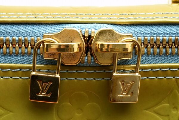 11600896 5 Louis Vuitton Mercer Bag Vernis Blue