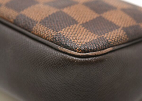 11600918 2 Louis Vuitton Truth Pouch Damier Brown