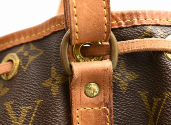 11600991 6 Louis Vuitton Noe Shoulder Bag Monogram Brown