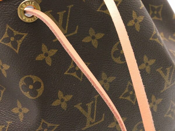 11601040 7 Louis Vuitton Petit Noe Shoulder Bag Monogram Brown