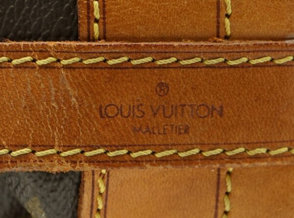 11601160 8 Louis Vuitton Noe Shoulder Bag Monogram Brown