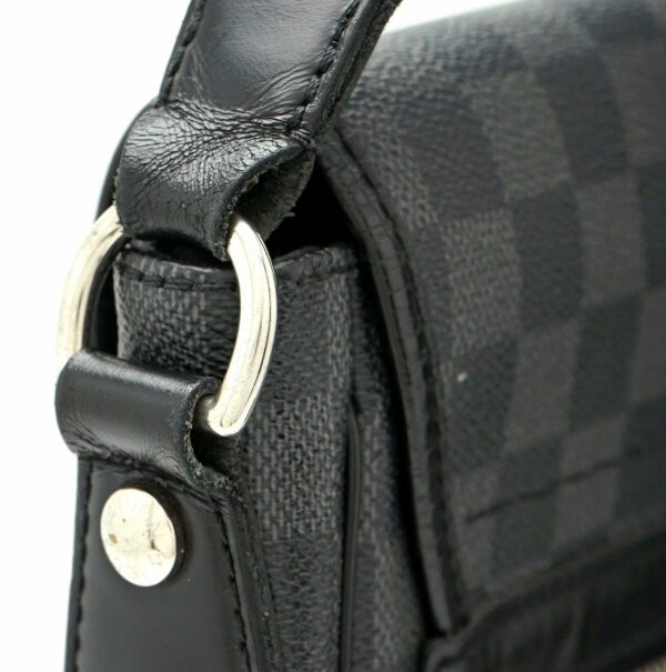 11601428 6 Louis Vuitton Daniel MM Shoulder Bag Damier Graphite Black